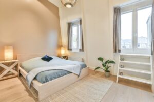 Comment aménager une chambre avec un style épuré ? Design de chambre lumineux