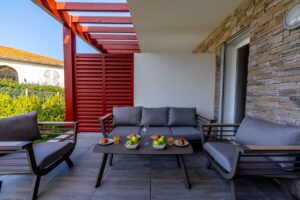 Comment créer de l'ombre sur une terrasse sans percer ? Comment créer de l'ombre sur une terrasse sans percer ?